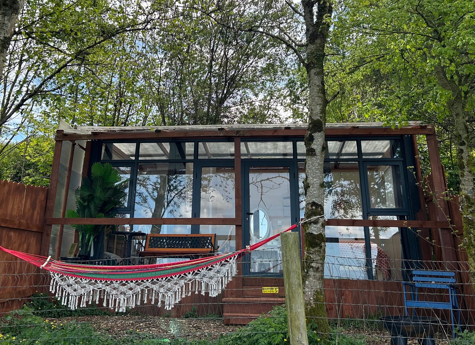 Glass-front exterior of Star Gazer cabin